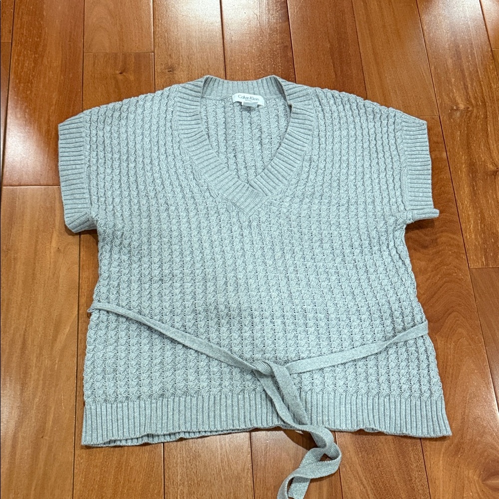 Calvin Klein Women’s‎ Light Gray V-Neck Cotton Sweater Vest size PL